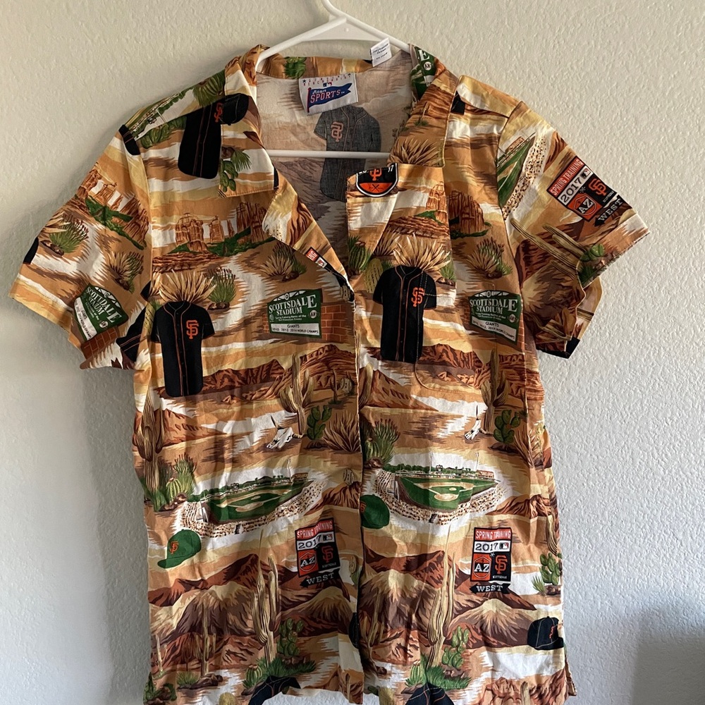 SF Giants spring training button up